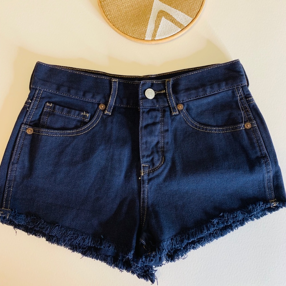 NEW Brandy Melville high waisted cutoff shorts